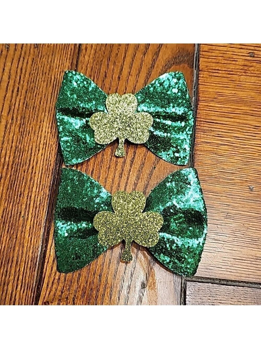 2 piece sparkling green clover hair clips